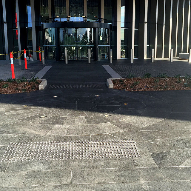 Mounties — CityShine project photo 4