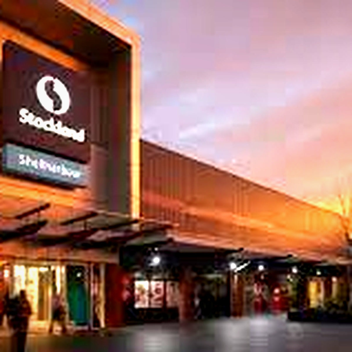 Stockland Shellharbour Shopping Centre — surface cleaning and sealing by CityShine