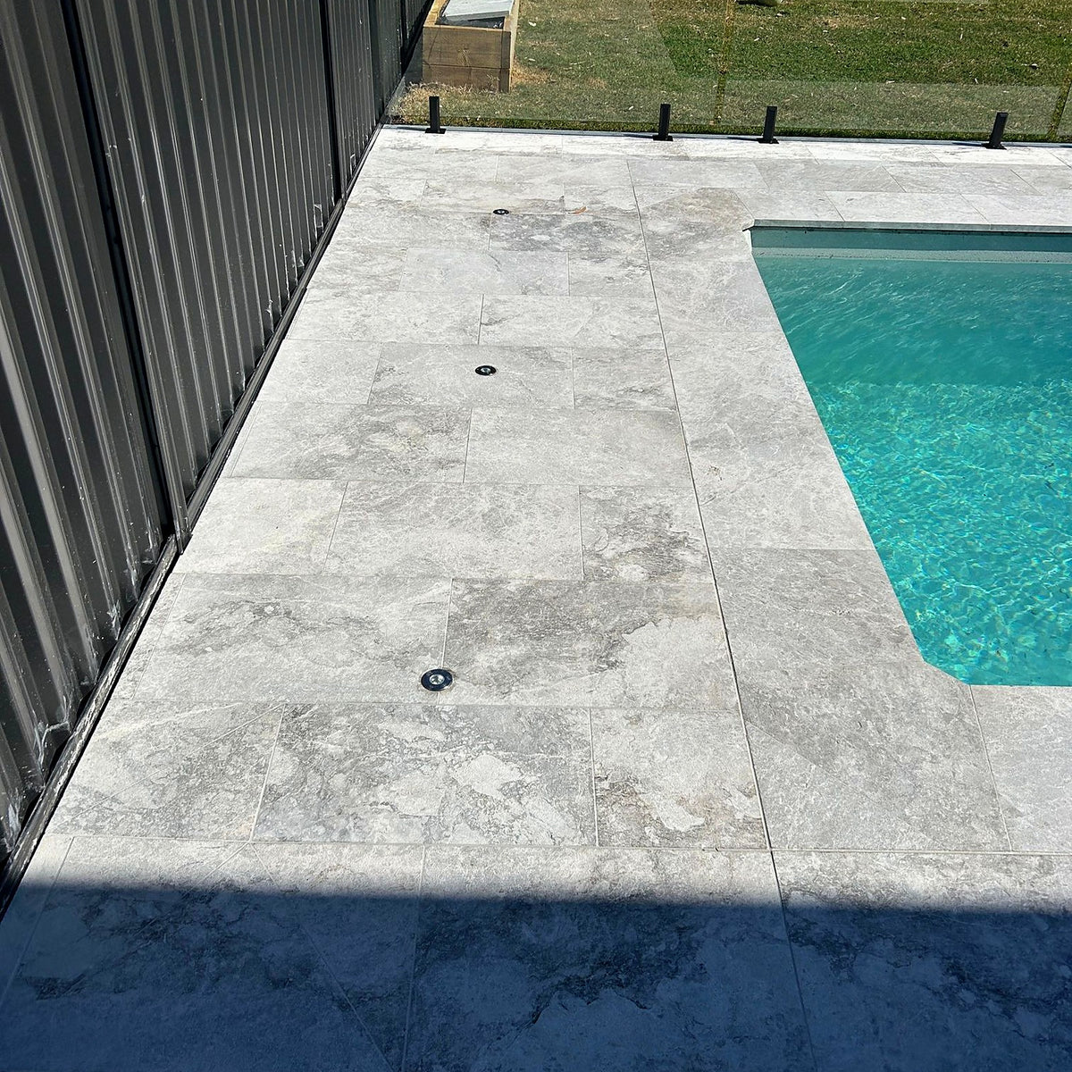 Pool Surround Cleaning, Sealing and Caulking, Lugarno - project photo 1