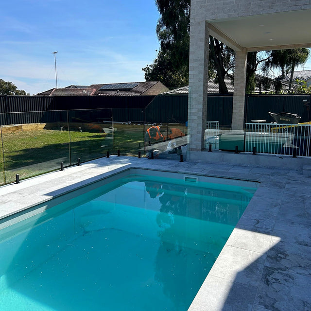 Pool Surround Cleaning, Sealing and Caulking, Lugarno - project photo 2