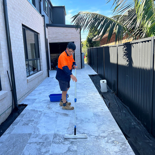 Pool Surround Cleaning, Sealing and Caulking, Lugarno - project photo 6