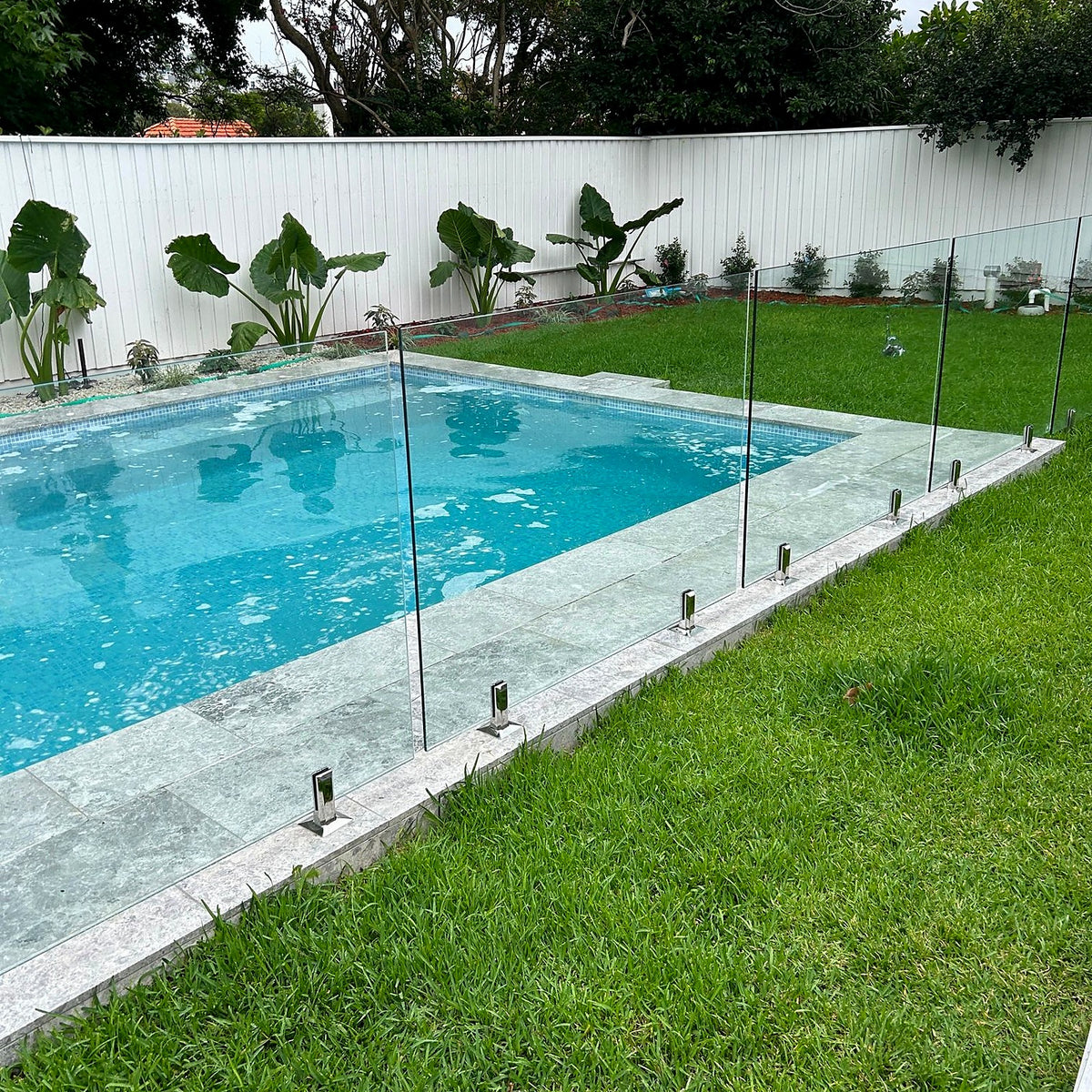 Pool Surround Cleaning, Sealing and Caulking, Croydon - project photo 1