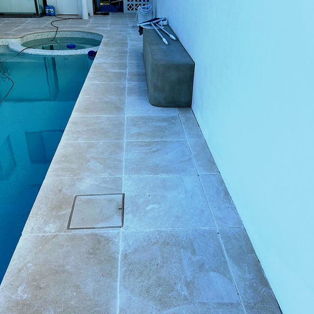 Limestone Pool Surround Cleaning and Sealing - Lugarno - project photo 7