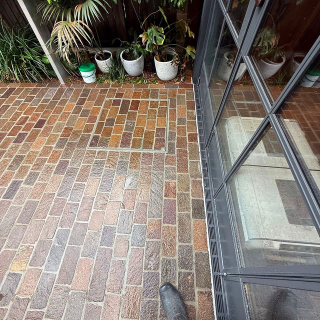 Porphyry Courtyard Cleaning and Sealing - Dawes Point - project photo 10