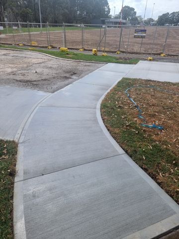 Coloured Paving Anti-Slip Sealing - Bass Hill - project photo 14