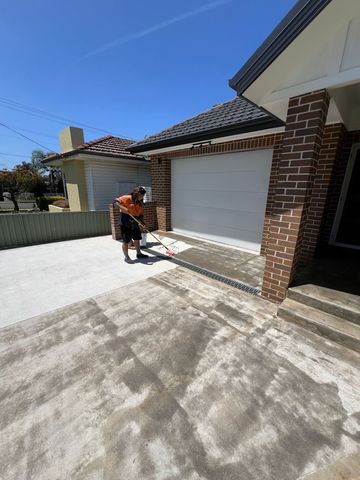 Concrete Driveway Cleaning and Anti-Slip Sealing - Ermington - project photo 4