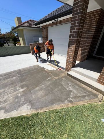 Concrete Driveway Cleaning and Anti-Slip Sealing - Ermington - project photo 5