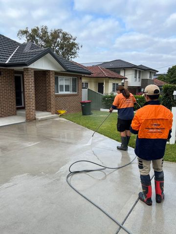 Concrete Driveway Cleaning and Anti-Slip Sealing - Ermington - project photo 12