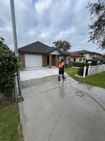 Concrete Driveway Cleaning and Anti-Slip Sealing - Ermington - project photo 14