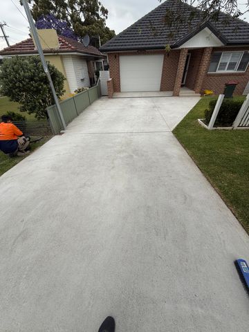 Concrete Driveway Cleaning and Anti-Slip Sealing - Ermington - project photo 17
